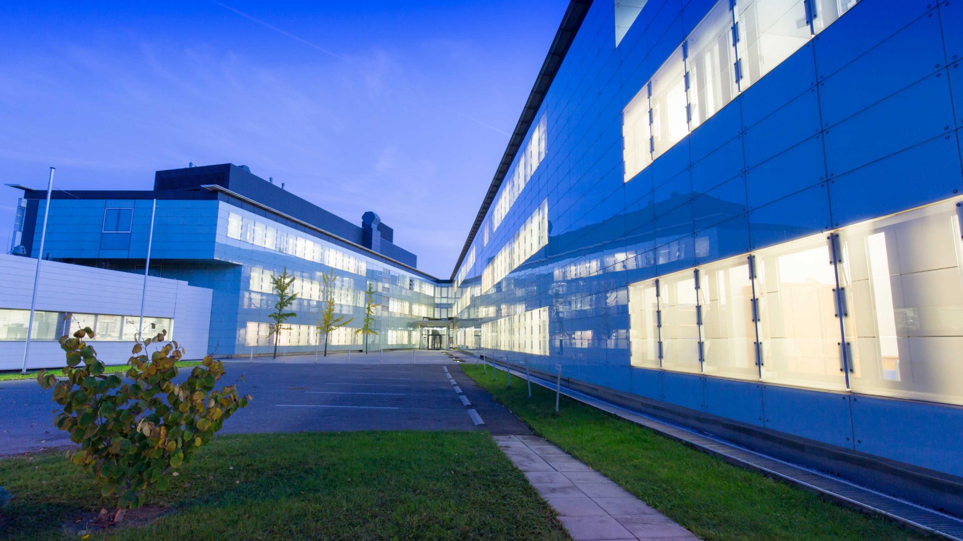 SpaceOne EXIAS Headquarter 2
